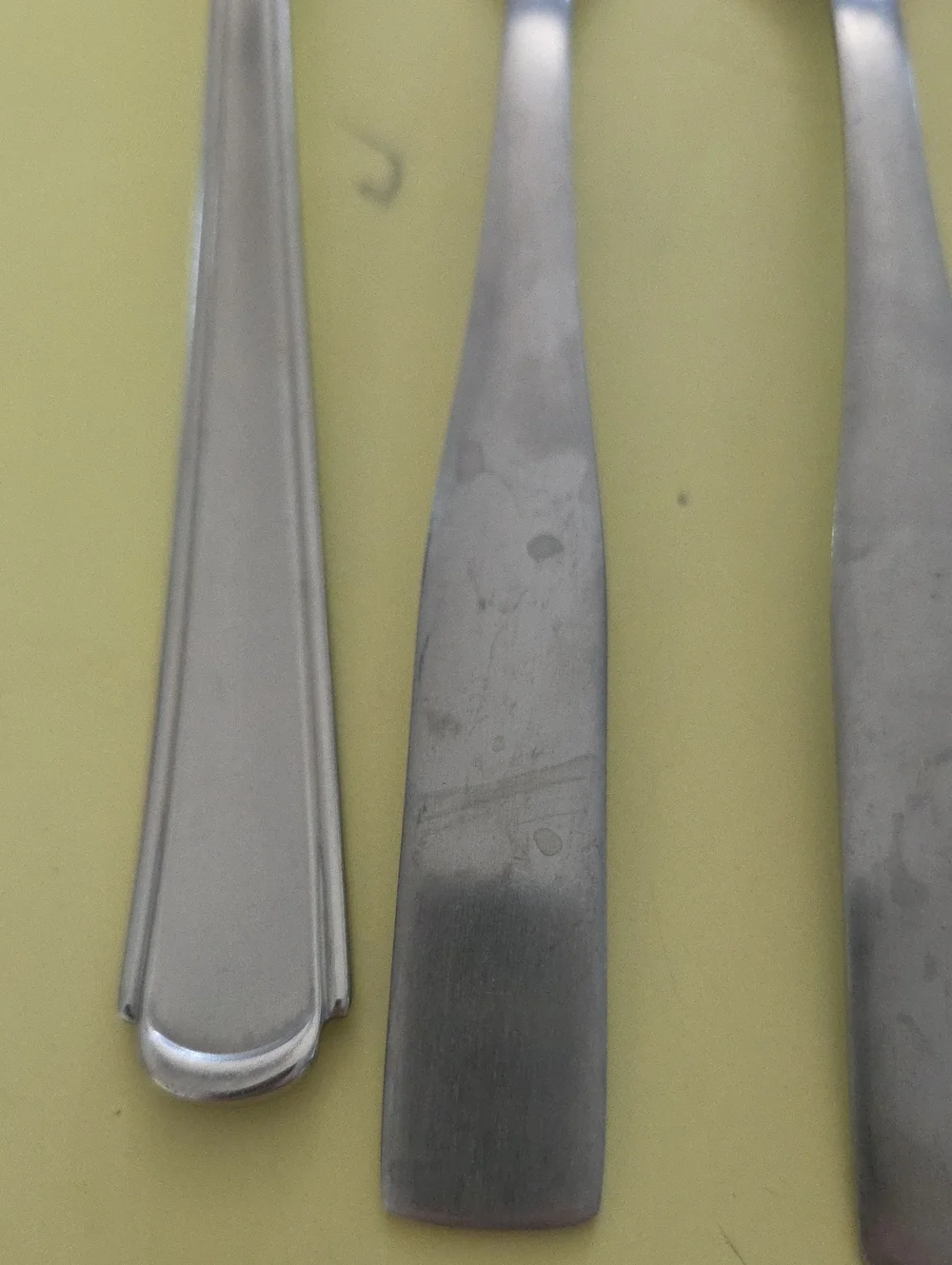 11 Pieces Unbranded Stainless Steel Forks & Spoons Silverware